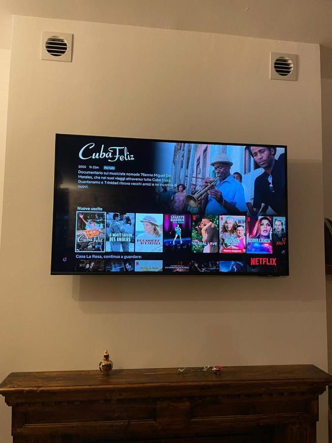דירות גוביו Casa La Rosa מראה חיצוני תמונה