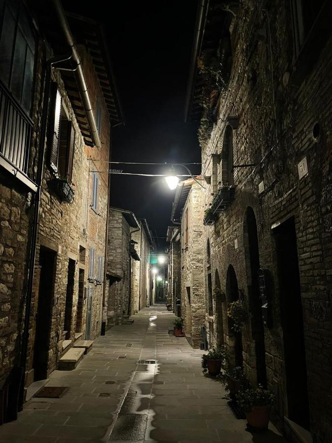דירות גוביו Casa La Rosa מראה חיצוני תמונה